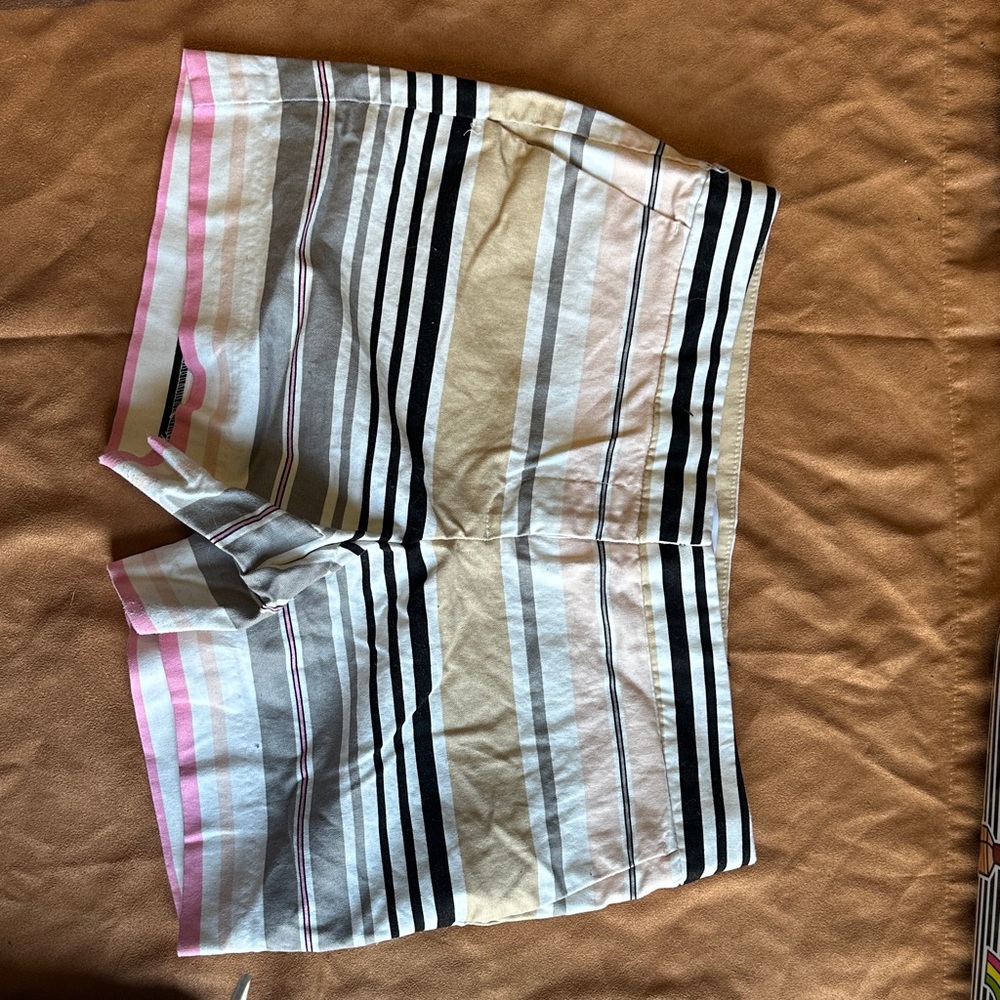 Kenar Striped Shorts in Pink, Black & Cream